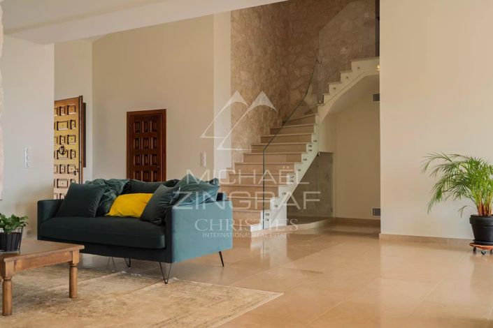 Image No.9-4 Bed House for sale