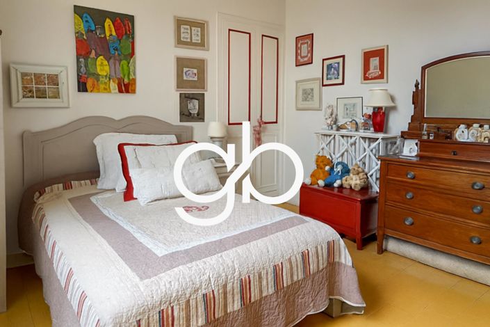 Image No.5-4 Bed House for sale