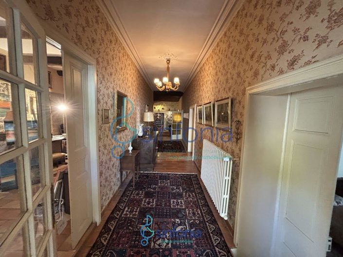 Image No.12-6 Bed House for sale