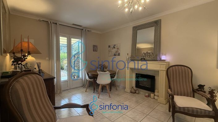 Image No.17-3 Bed House for sale