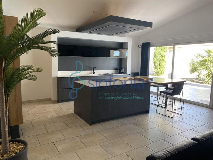 Image No.11-Maison de 4 chambres à vendre à Saint-Geniès-de-Malgoirès