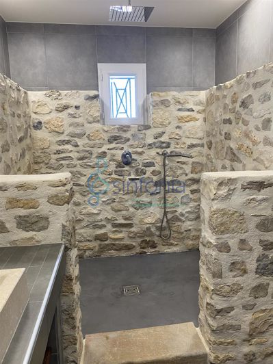 Image No.25-Maison de 4 chambres à vendre à Saint-Geniès-de-Malgoirès