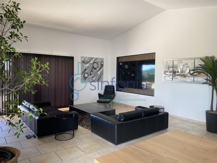 Image No.4-Maison de 4 chambres à vendre à Saint-Geniès-de-Malgoirès