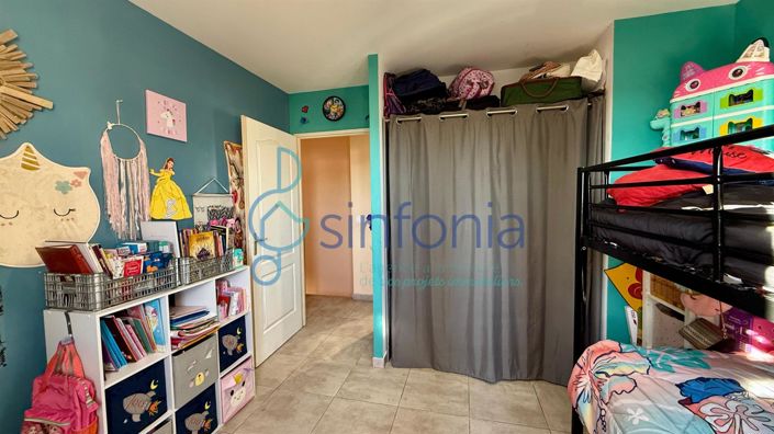 Image No.13-4 Bed House for sale