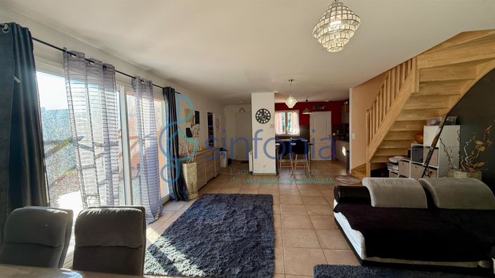 Image No.16-4 Bed House for sale