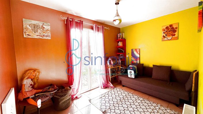 Image No.4-4 Bed House for sale