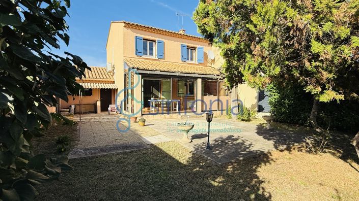 Image No.15-3 Bed House for sale