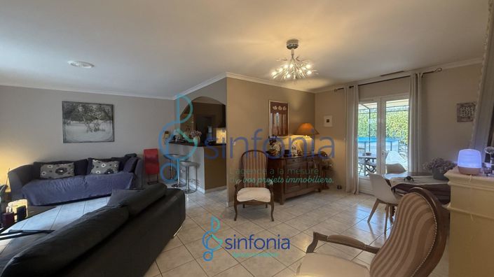 Image No.18-3 Bed House for sale