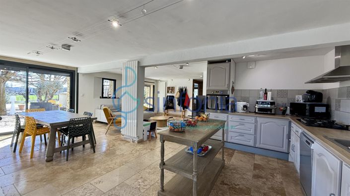 Image No.5-4 Bed House for sale