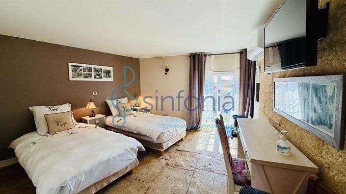 Image No.10-4 Bed House for sale