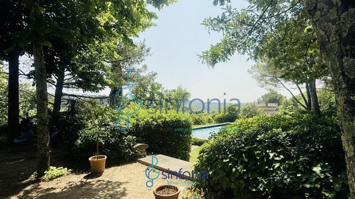 Image No.14-6 Bed House for sale