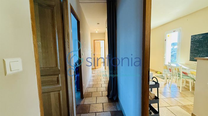 Image No.12-3 Bed House for sale