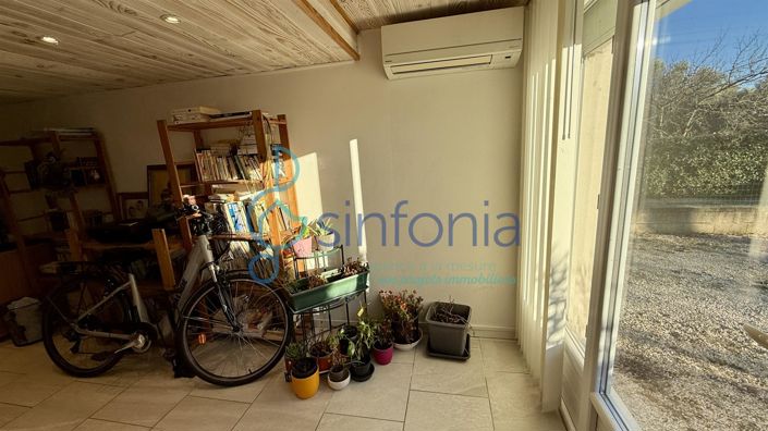 Image No.19-3 Bed House for sale