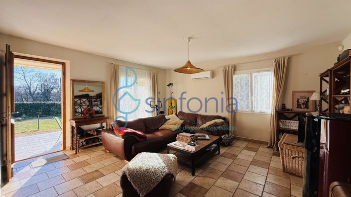 Image No.7-3 Bed House for sale