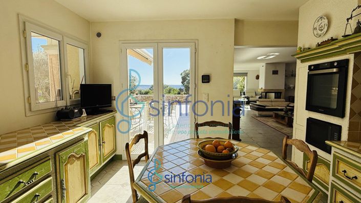 Image No.10-5 Bed House for sale