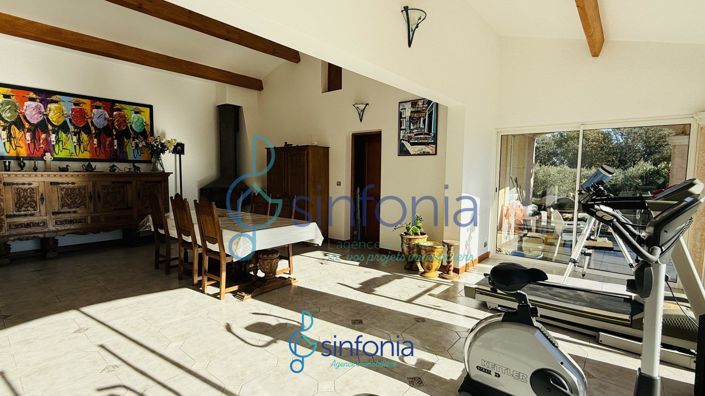 Image No.13-5 Bed House for sale