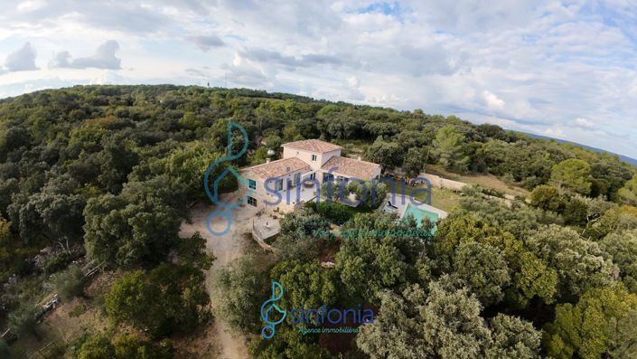 Image No.2-5 Bed House for sale