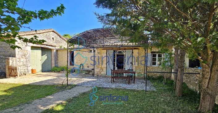 Image No.6-3 Bed House for sale