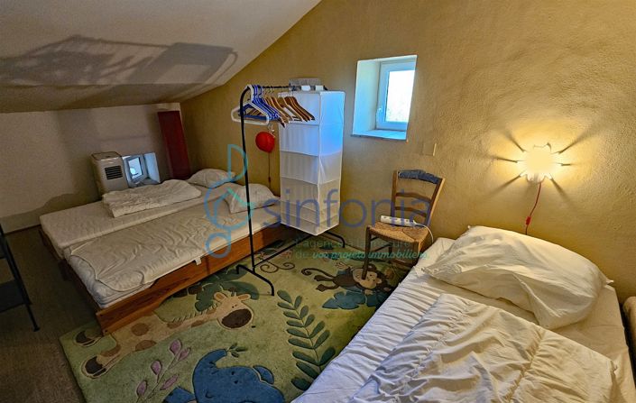 Image No.9-3 Bed House for sale