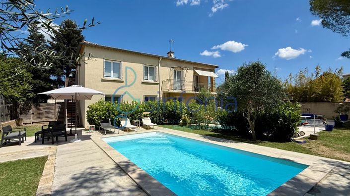 Image No.16-Maison de 7 chambres à vendre à Uzès