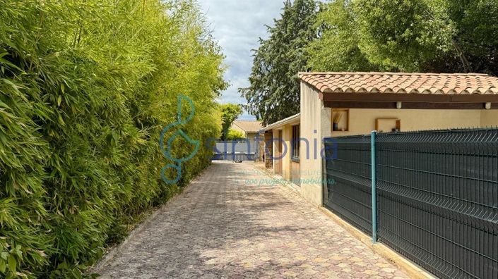 Image No.18-Maison de 7 chambres à vendre à Uzès