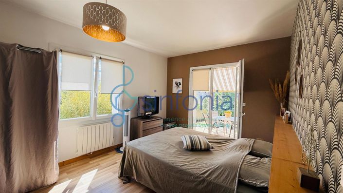 Image No.2-7 Bed House for sale