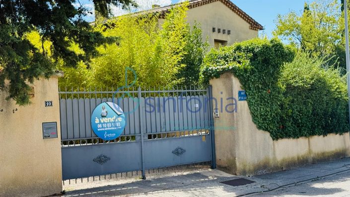 Image No.20-Maison de 7 chambres à vendre à Uzès