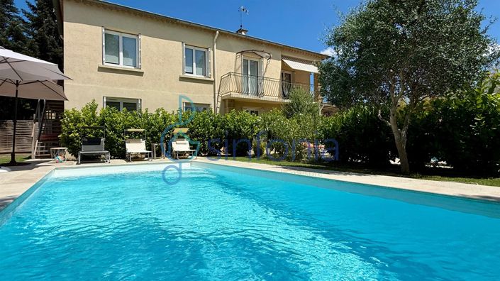 Image No.23-Maison de 7 chambres à vendre à Uzès