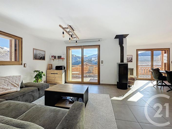 Image No.3-3 Bed House for sale