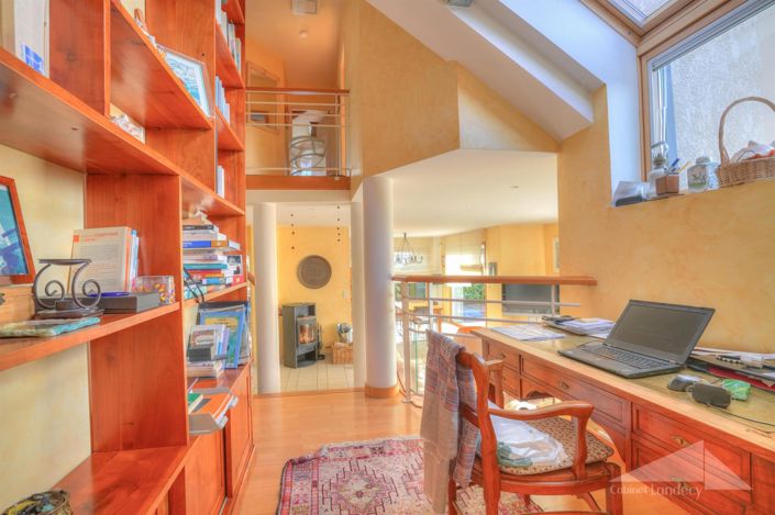 Image No.5-4 Bed House for sale