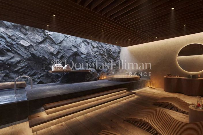 Image No.13-5 Bed House for sale