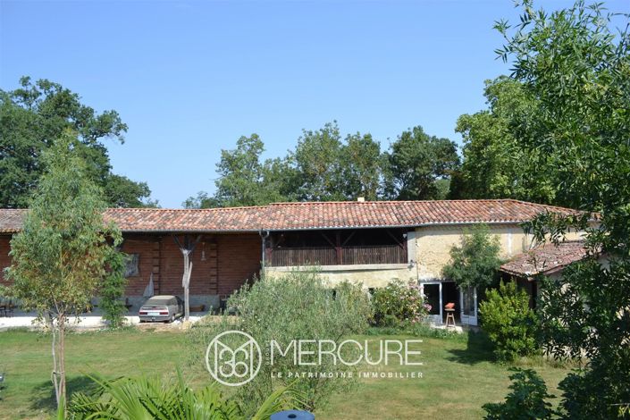 Image No.2-4 Bed House for sale