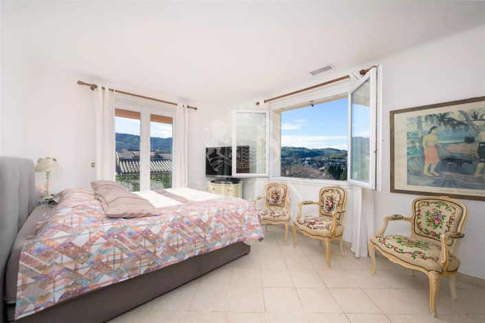 Image No.12-3 Bed House for sale