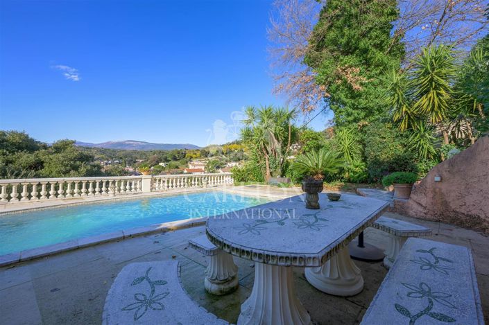 Image No.18-3 Bed House for sale