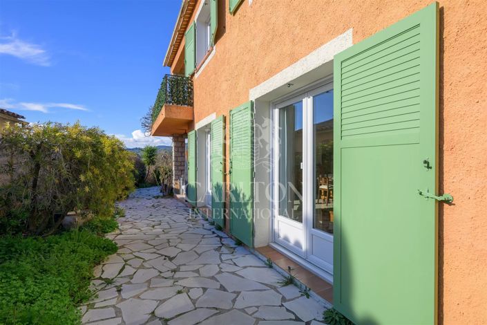 Image No.21-3 Bed House for sale