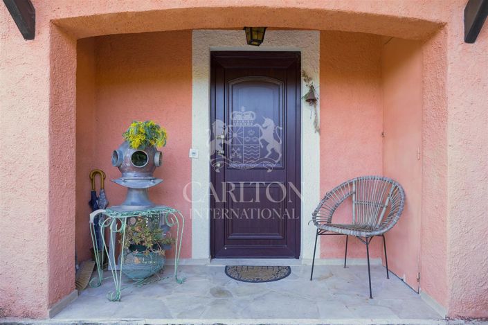 Image No.6-3 Bed House for sale