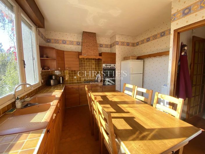 Image No.13-5 Bed House for sale