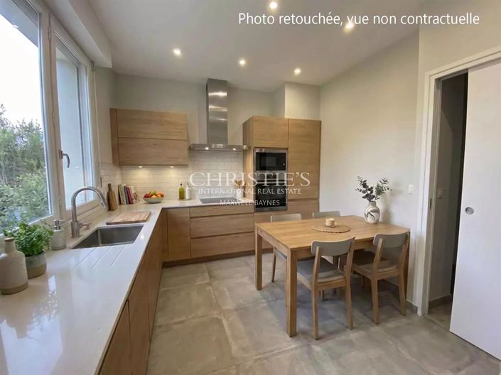 Image No.14-5 Bed House for sale