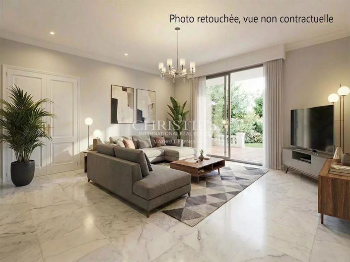 Image No.17-5 Bed House for sale