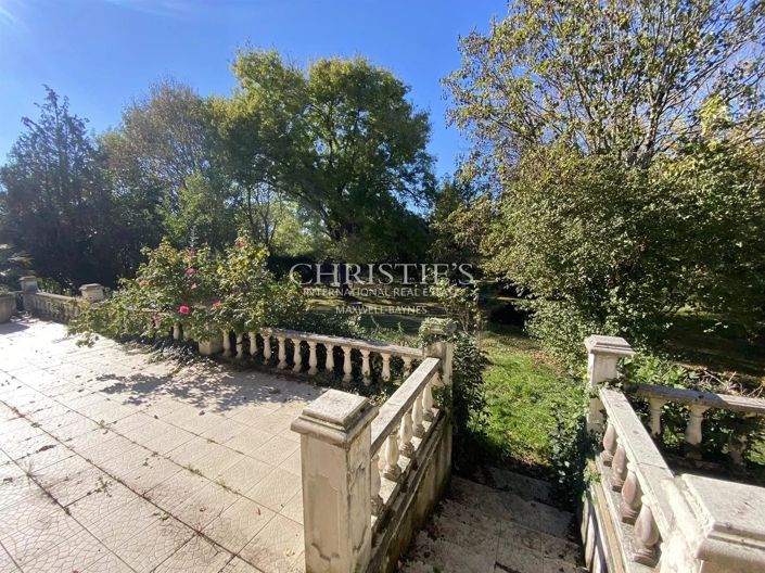 Image No.25-5 Bed House for sale