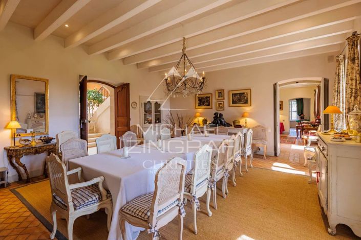 Image No.10-13 Bed House for sale