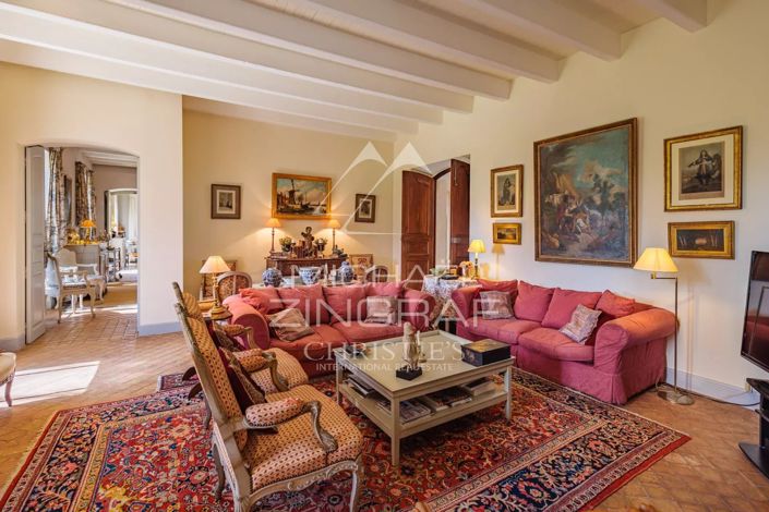Image No.10-13 Bed House for sale