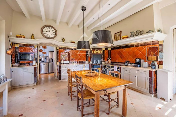 Image No.13-13 Bed House for sale