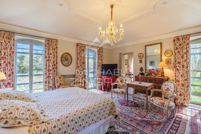 Image No.15-13 Bed House for sale