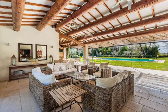 Image No.19-13 Bed House for sale