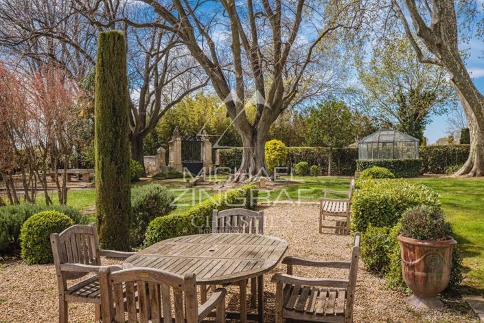 Image No.23-13 Bed House for sale