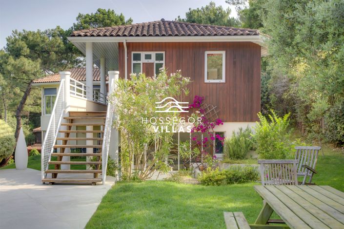 Image No.17-5 Bed House for sale