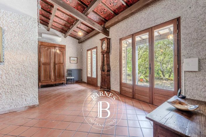 Image No.16-4 Bed House for sale