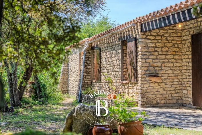 Image No.18-4 Bed House for sale