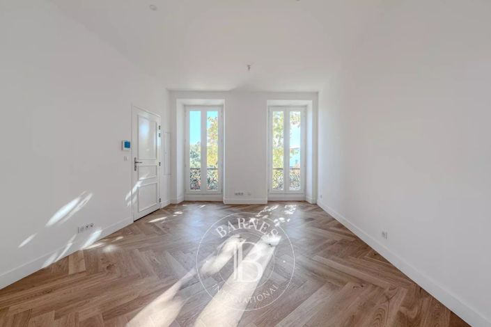 Image No.6-House for sale